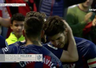 El Huesca remonta y se pone líder a la espera del Rayo