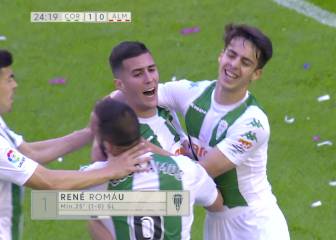 El Córdoba gana al Almería y acaricia la salvación