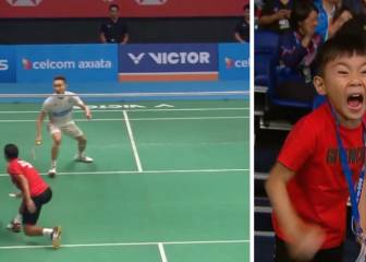 El punto que ha rendido al mundo del bádminton: el final es una genialidad técnica