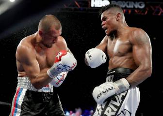 No se entiende cómo aguantó otro minuto más tras tal paliza: brutal KO del cafetero Álvarez