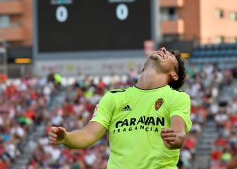 Dos errores infantiles condenan al Zaragoza en Almería