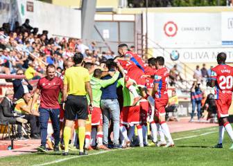 El Granada gana en Reus y sigue a la caza del Málaga