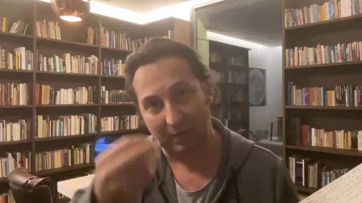 El aplaudido mensaje de Iker Jiménez en Twitter: "Se creen que somos gil..."