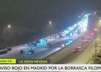 Cierran la M-40 en Madrid por coches bloqueados