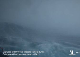 Meten un dron dentro de un huracán sobre el Atlántico