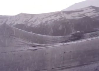 El peligroso derrumbe de un invernadero en La Palma por la lluvia y el peso de la ceniza